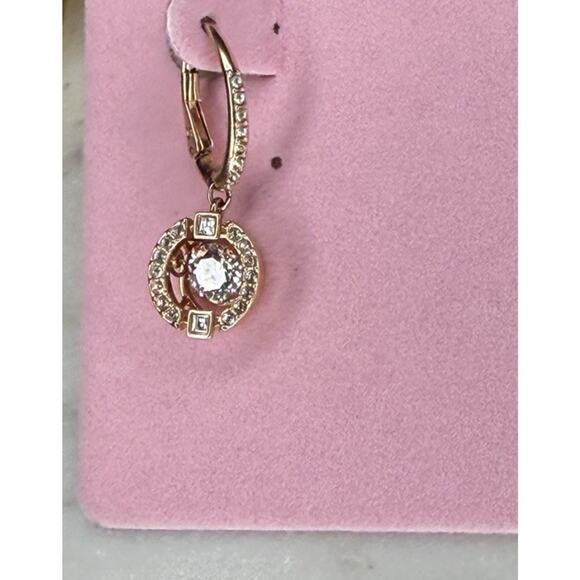 Swarovski Crystal Gold Tone Drop Earrings Elegant Stunning Chic Glitzy Fashion - Picture 9 of 12